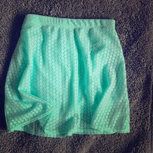 New (without tags) turquoise spring skirt!✨🦋💎🌻